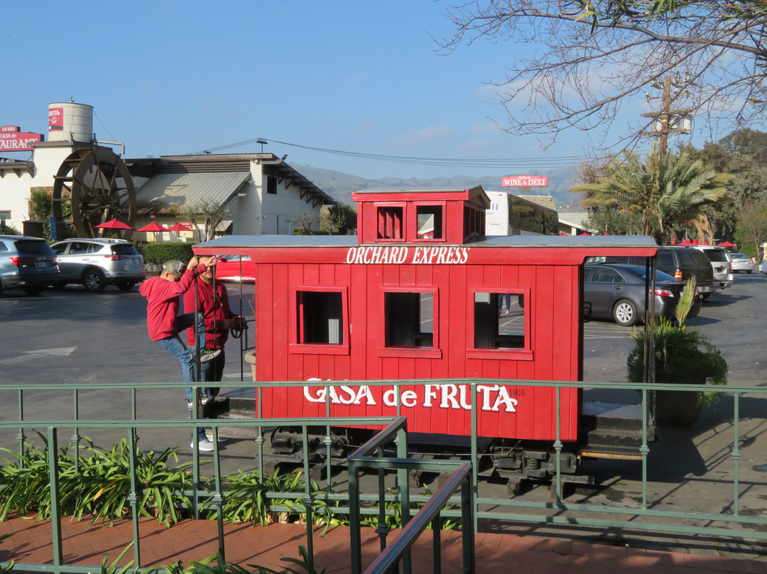 Casa de Fruta-霍利斯特必去景点