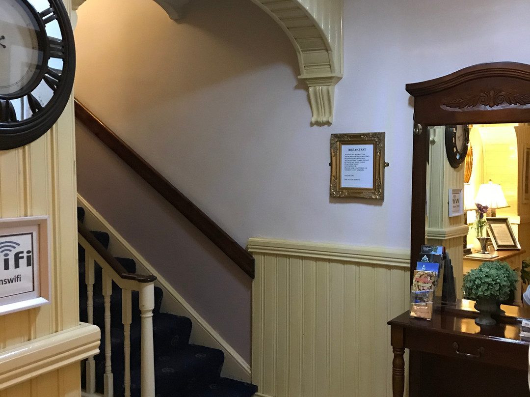 Jim McGee's Traditional Bar and Guest Accommodation主图