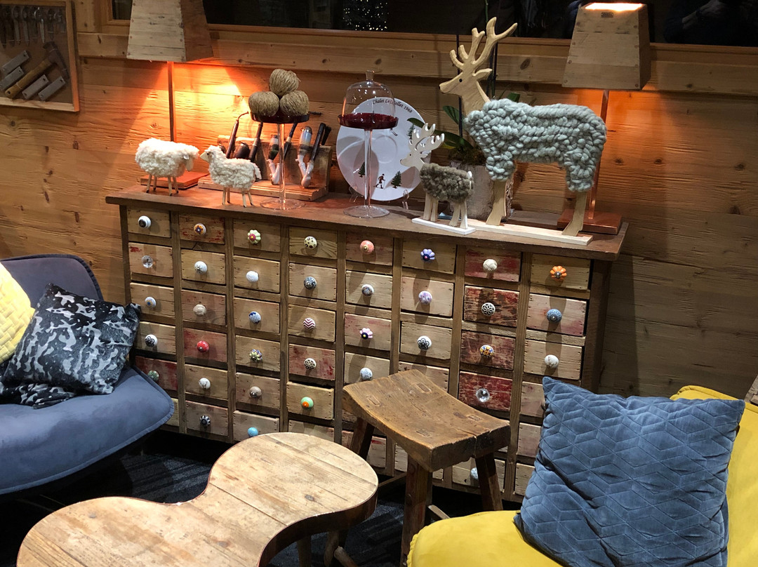 领小屋酒店主图