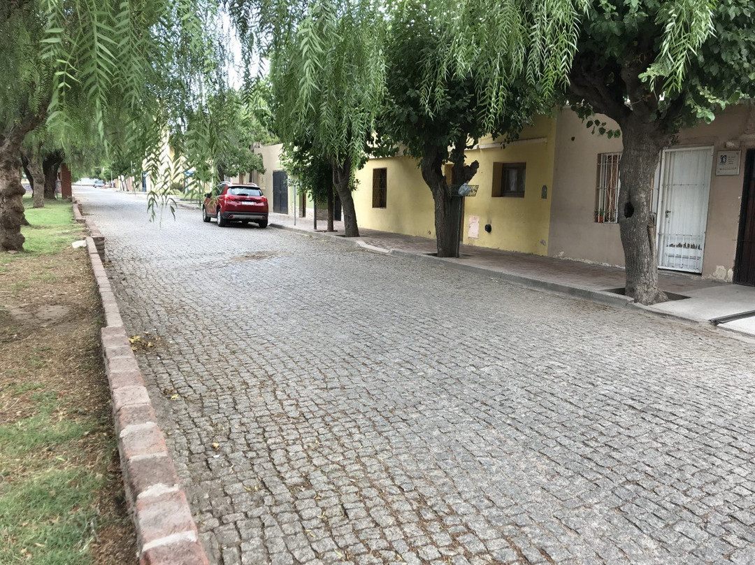 Calle Angosta-Villa Mercedes必去景点