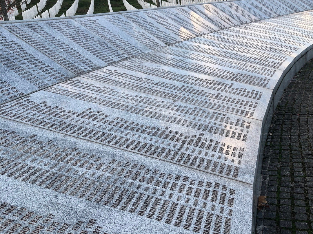 Srebrenica Genocide Memorial-Srebrenica必去景点
