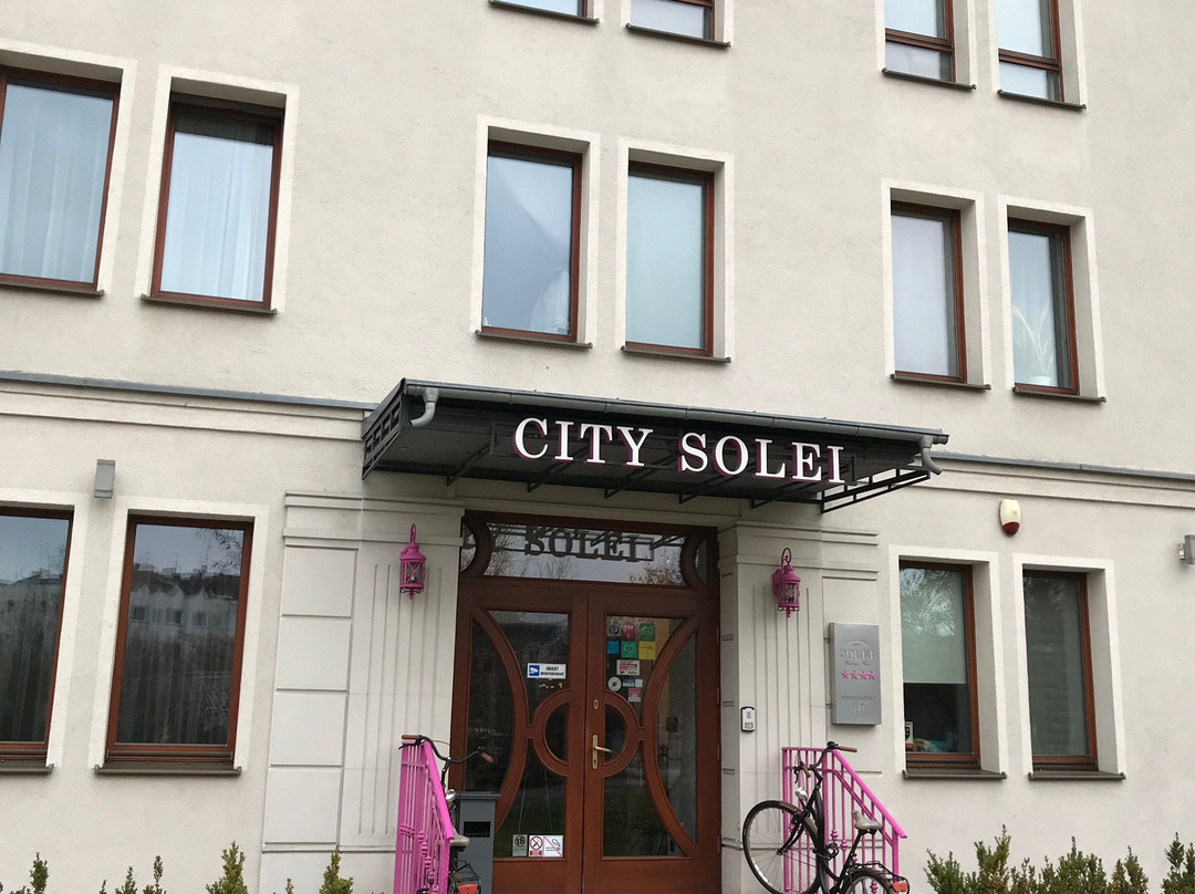 索雷城精品酒店主图