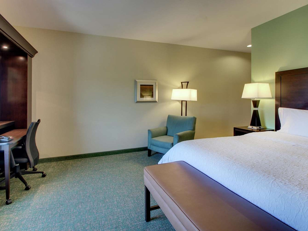 Hampton Inn Vernon主图