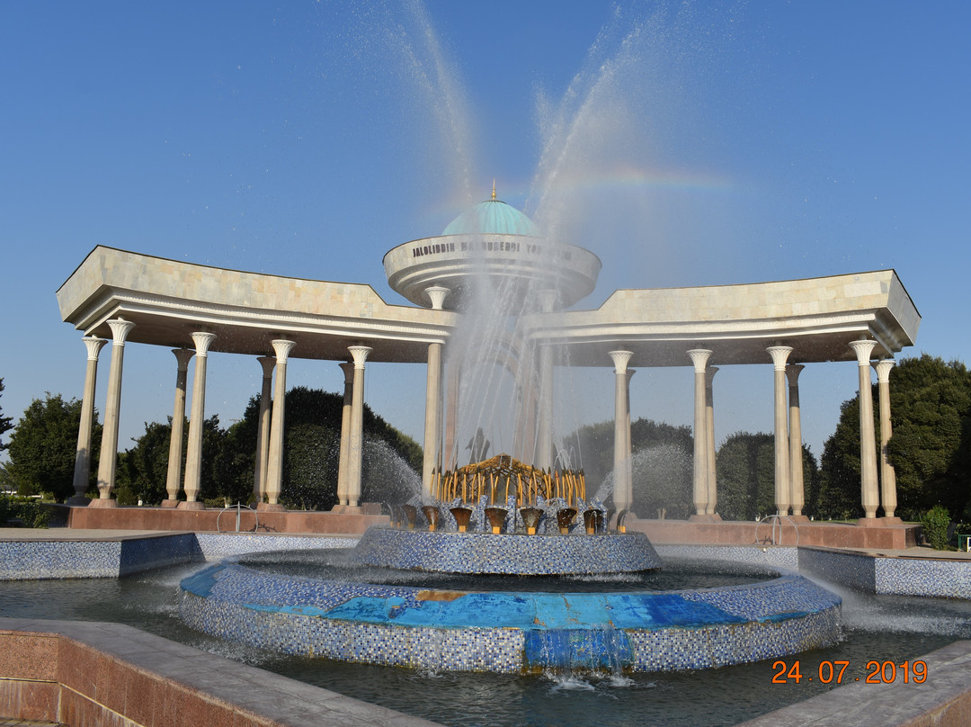 Monument to Jalal ad-Din Mingburnu-Urgench必去景点