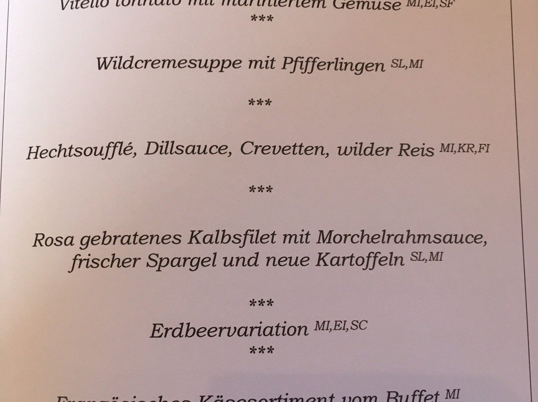 Auerhahn Hotel Restaurant主图