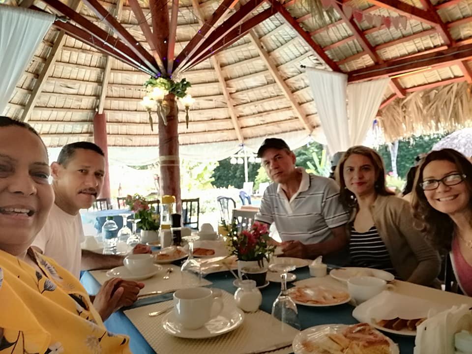 Las Puertas Del Paraiso-餐饮