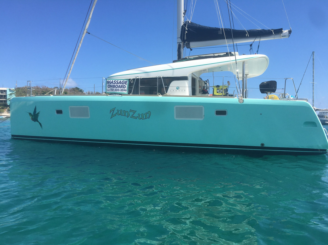 Benner旅游景点-Zunzun Sailing Yacht & Floating Massage Spa