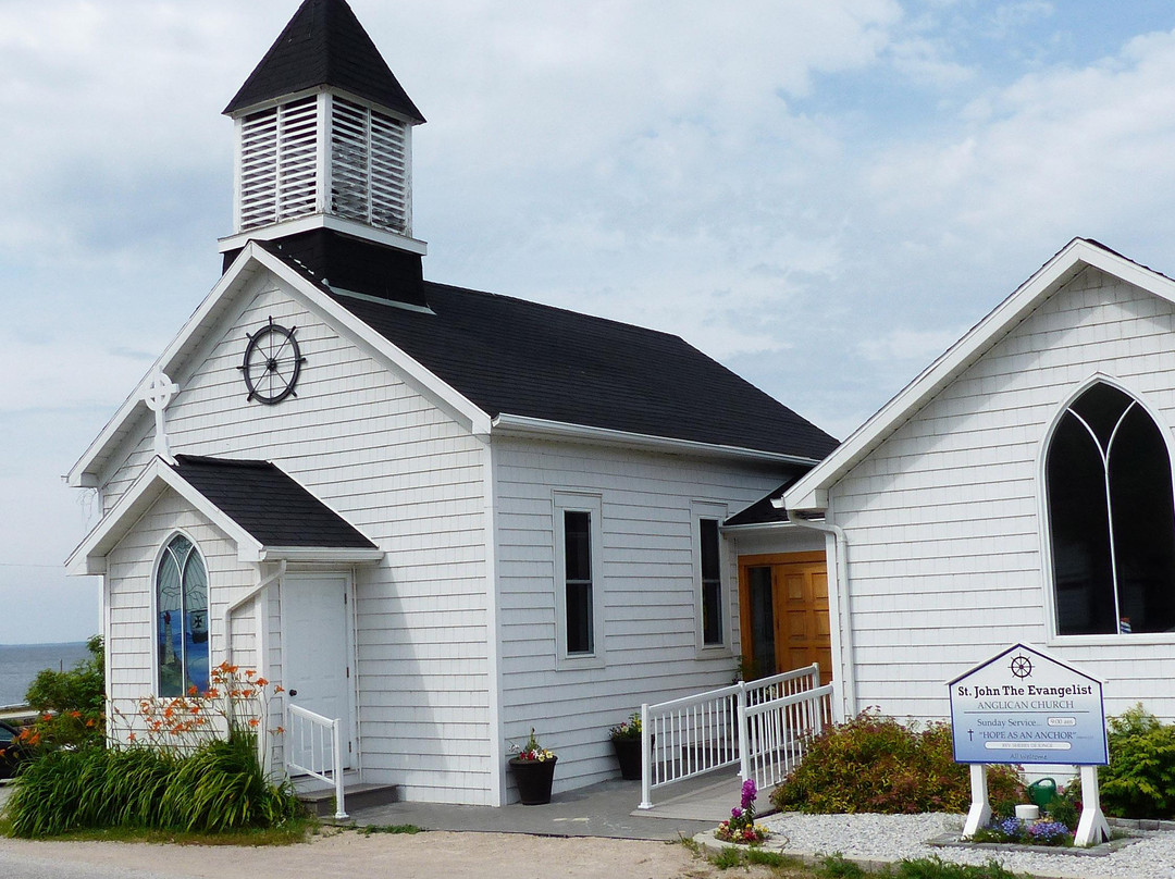 St. John the Evangelist Anglican Church景点图片