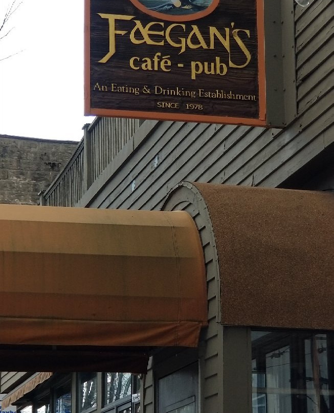 Nedrow旅游景点-Faegan's Cafe & Pub