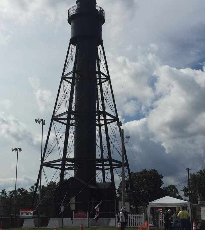 Tinicum Rear Range Lighthouse景点图片