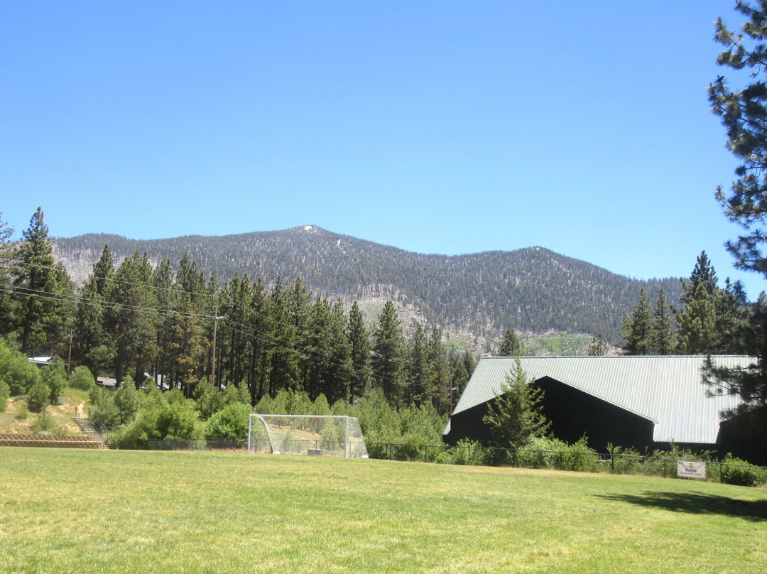 Stateline旅游景点-Kahle Park and Community Center