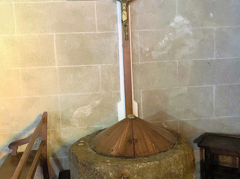 Eglise Saint-Christophe-Confolens必去景点