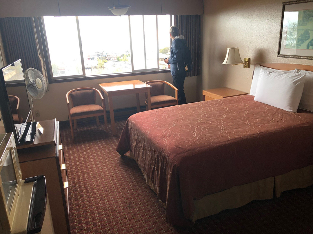 Port Angeles Inn主图