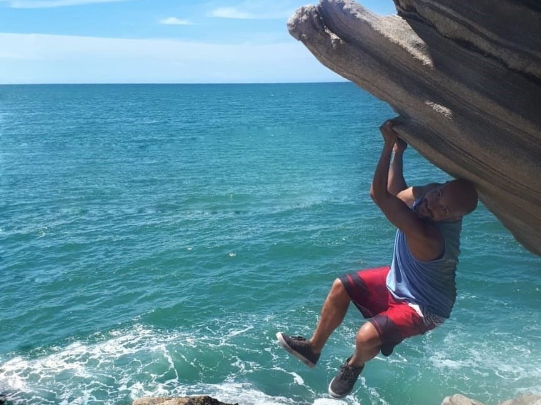 Praia Da Sacristia-Marica必去景点