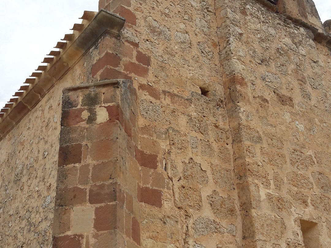Ermita de la Virgen del Monte-Caracena必去景点
