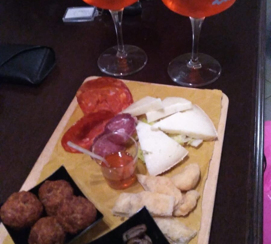 阿尔巴努欧瓦酒店主图