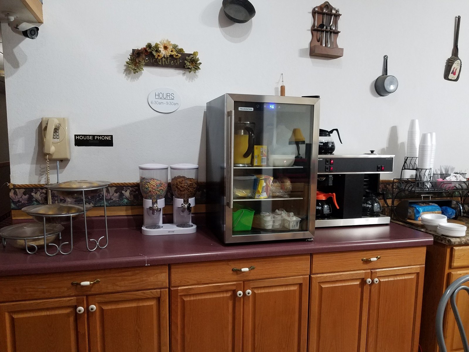 Westwood Inn & Suites-餐饮