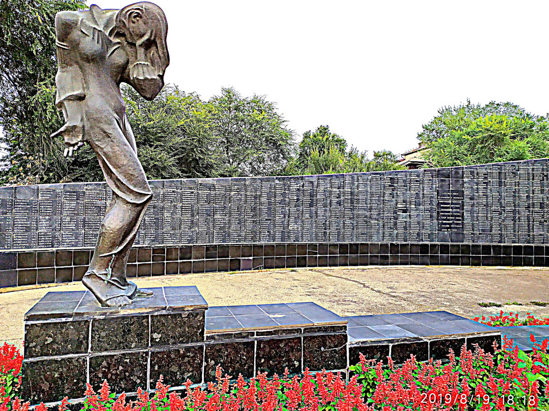 Monument to Victims of Political Repression-Abakan必去景点