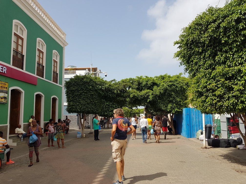 Avenida 5 de Julho-培亚必去景点