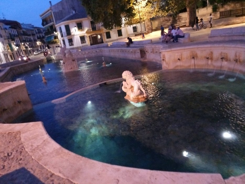 Fountain of Health景点图片