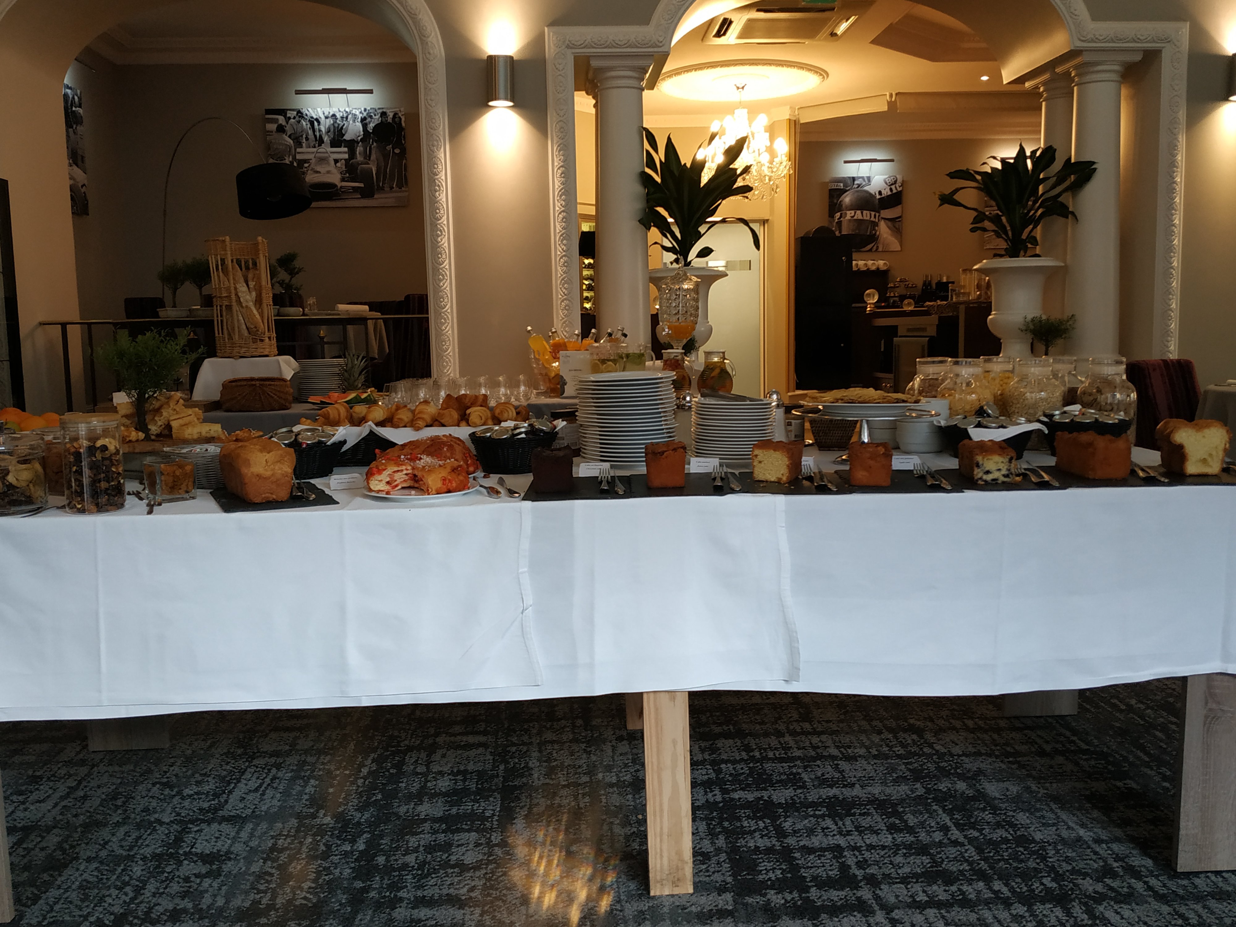 Hôtel Princesse Flore-餐饮