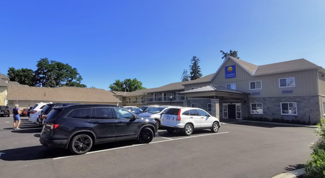 Comfort Inn & Suites Thousand Islands Harbour District主图