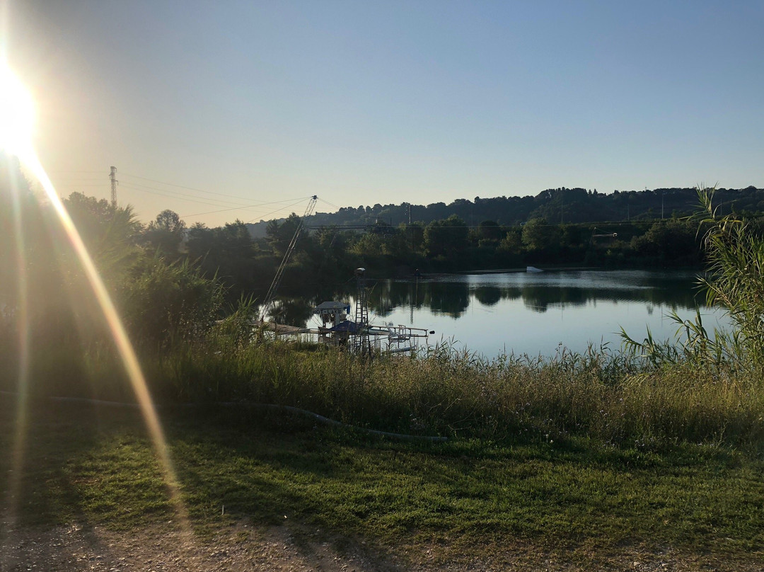 Hotlake Wakepark景点图片