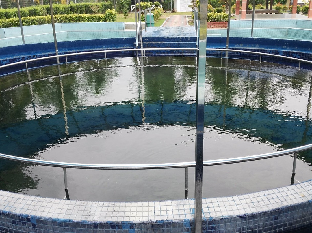 Grisek Hot Spring-麻坡必去景点