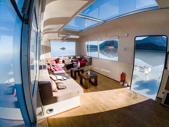 Crillon Tours-拉巴斯必去景点