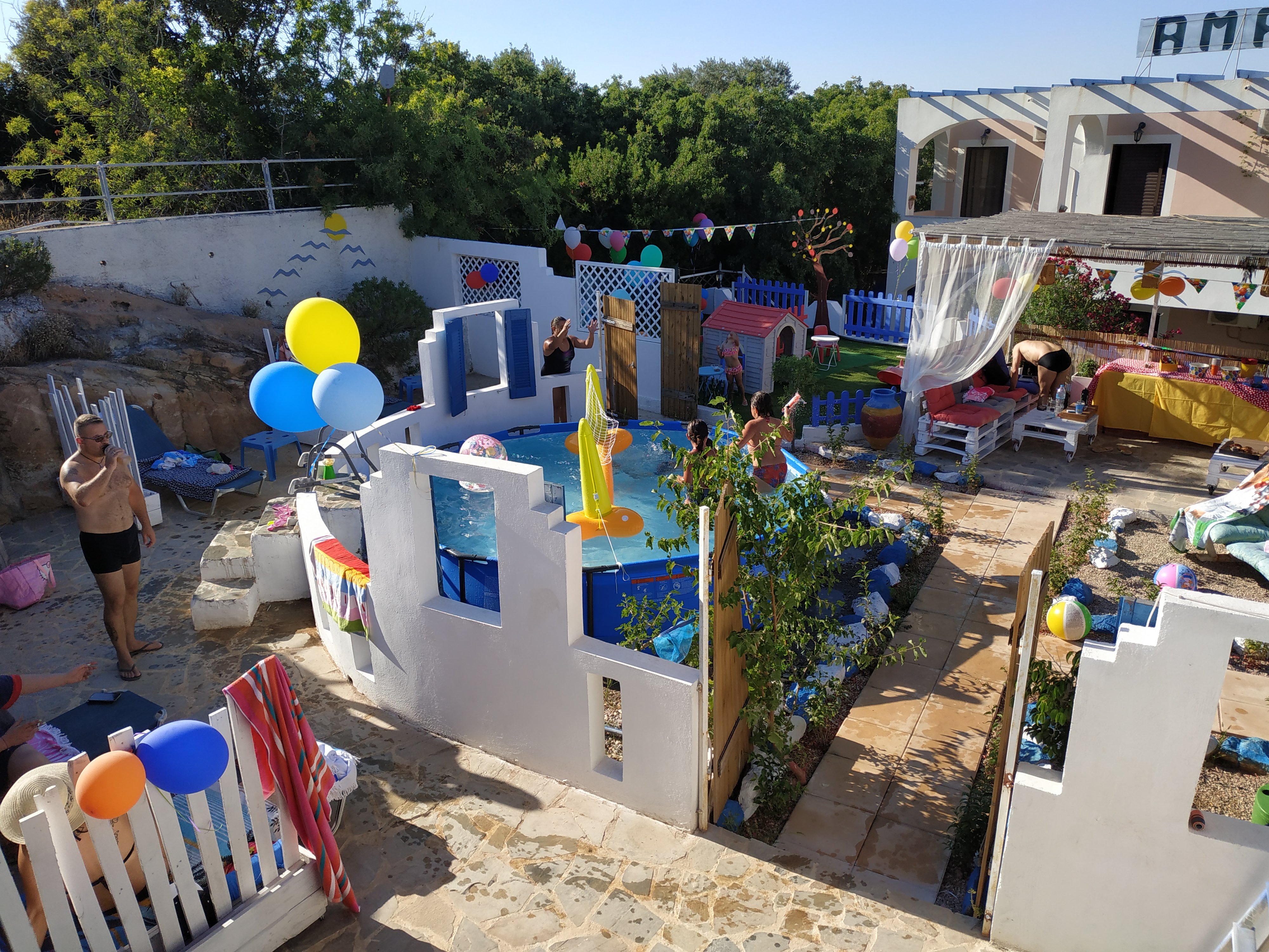 Chios Rooms Panorama-家庭/游戏区
