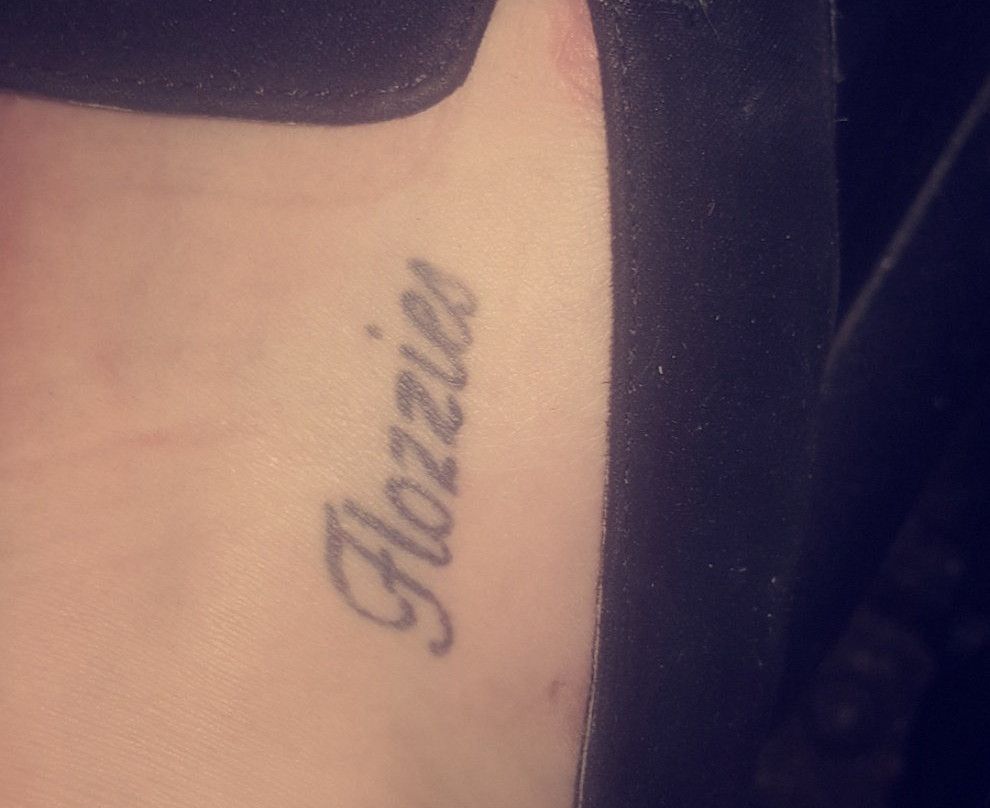 Flozzies Bar-圣庞沙必去景点