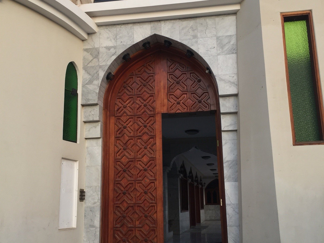 Mezquita Bab ul Islam-塔克纳必去景点