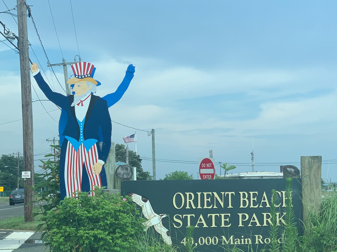 Orient Beach State Park景点图片