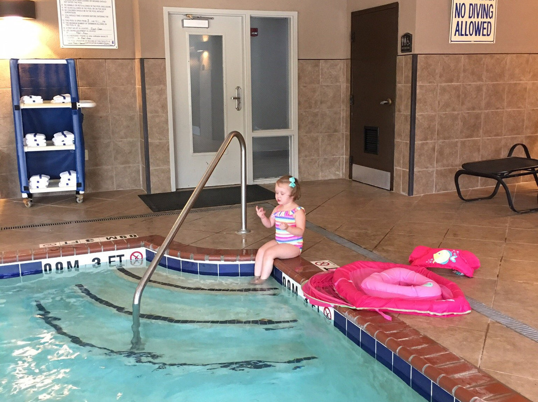 Holiday Inn Express & Suites Lexington By IHG主图