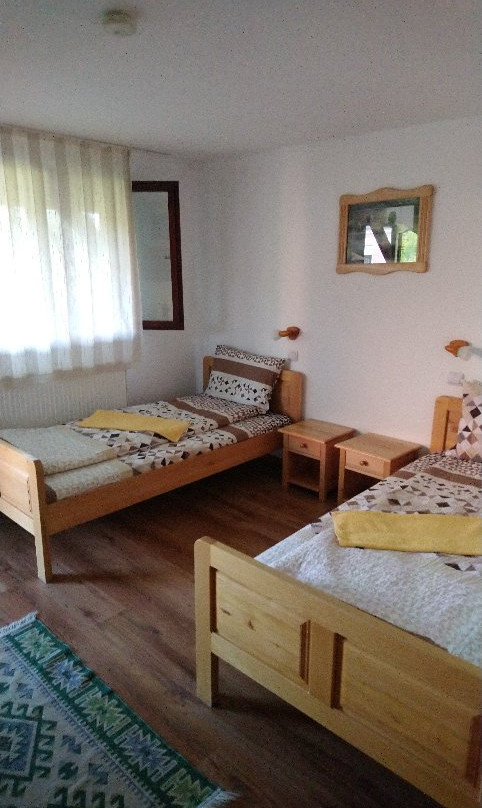 Kuria Vendeghaz主图