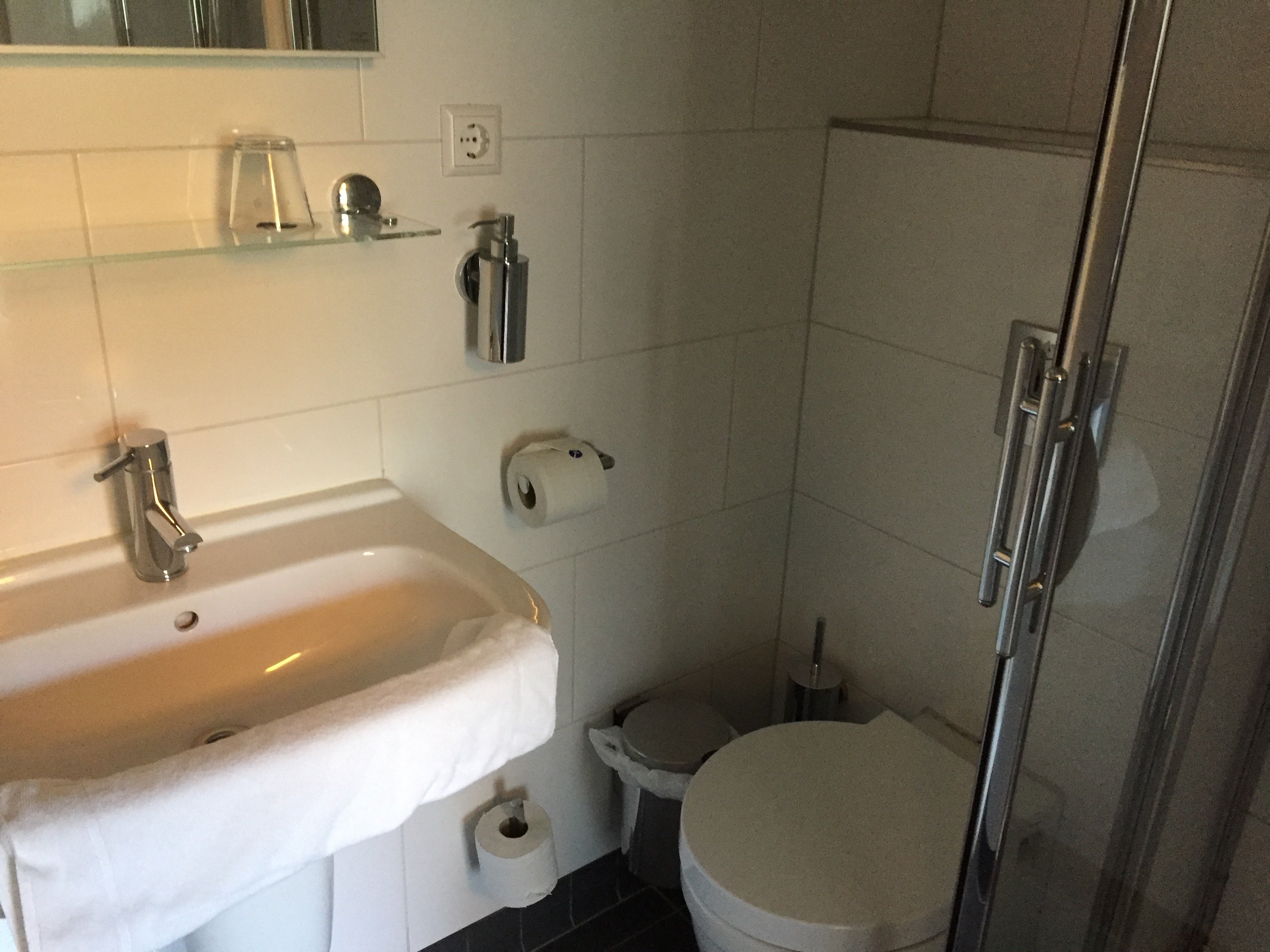 Fletcher Hotel-Restaurant Het Witte Huis-浴室