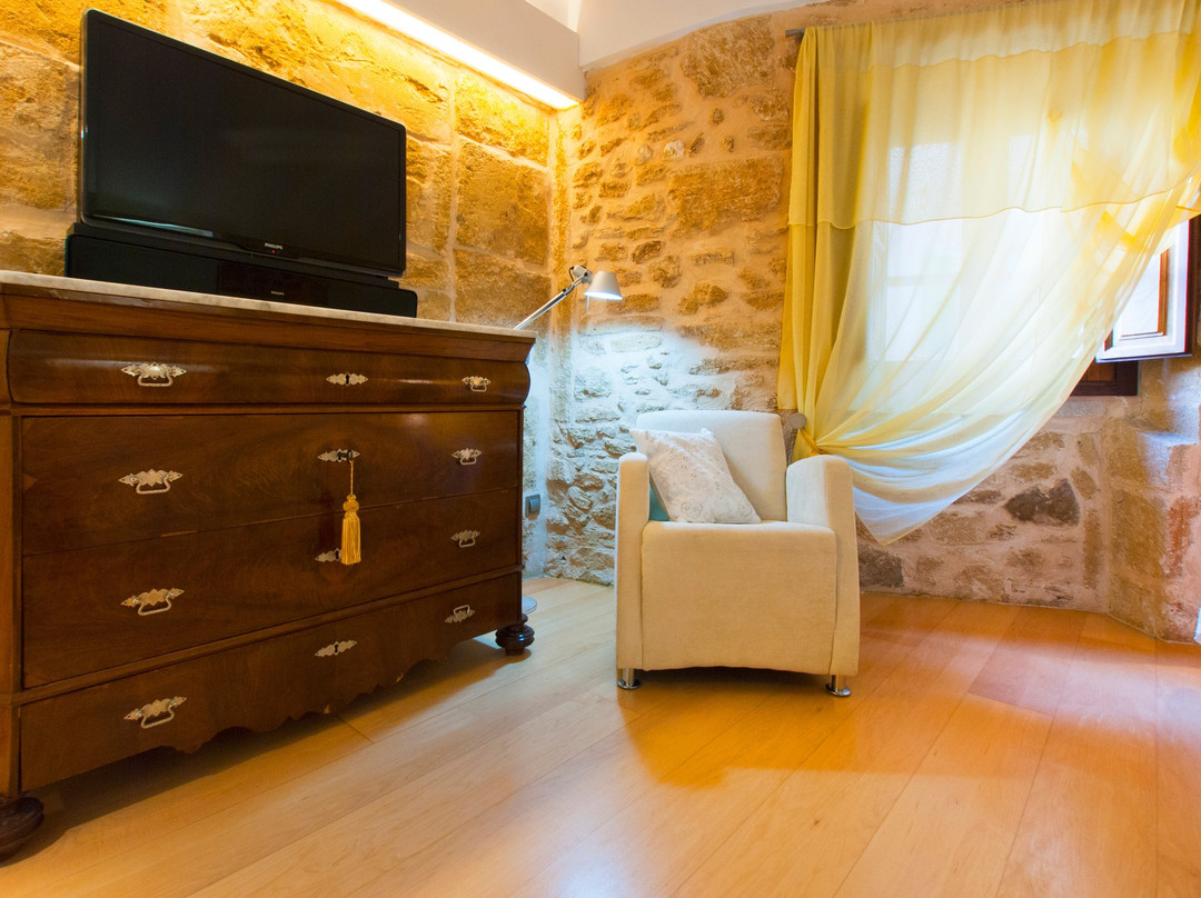 卡斯费雷尔诺酒店主图