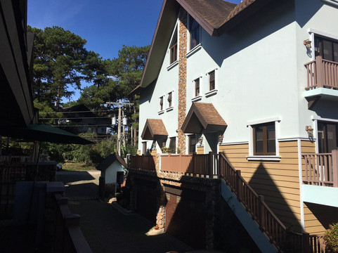 St. Patrick Village主图