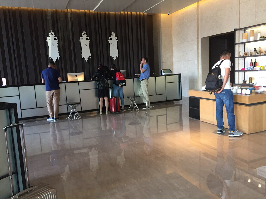 美伦精品酒店主图