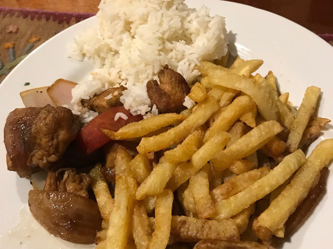 瑟维集团金塔酒店主图