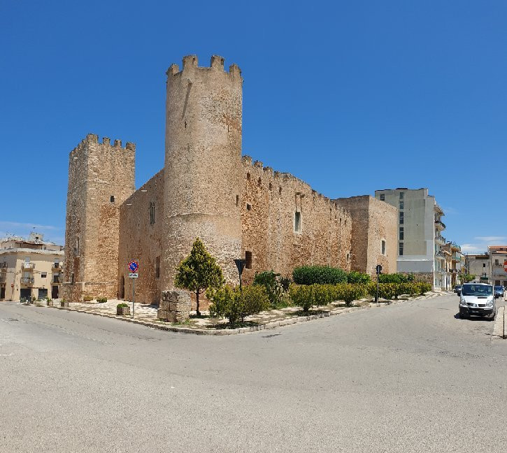 Castello dei Conti di Modica-Alcamo必去景点