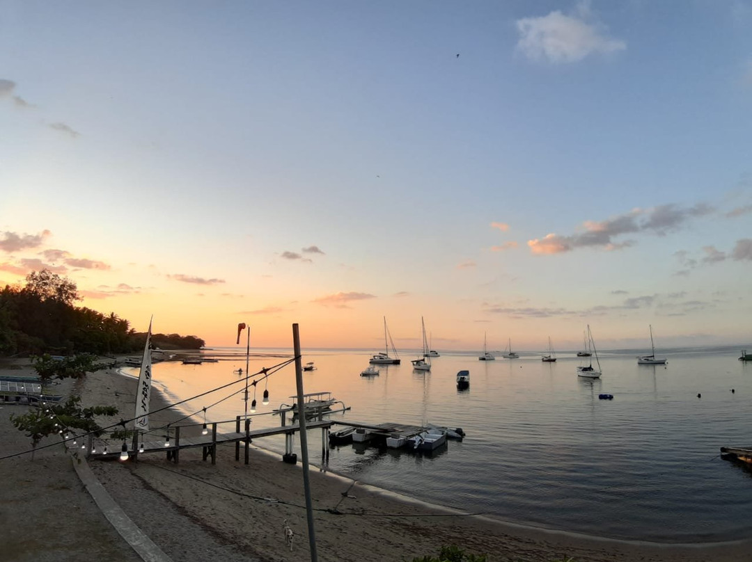 Sesait酒店住宿-美当娜海湾旅馆