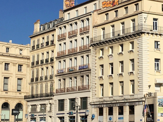 大洋洲艾斯卡勒马赛老港口酒店主图