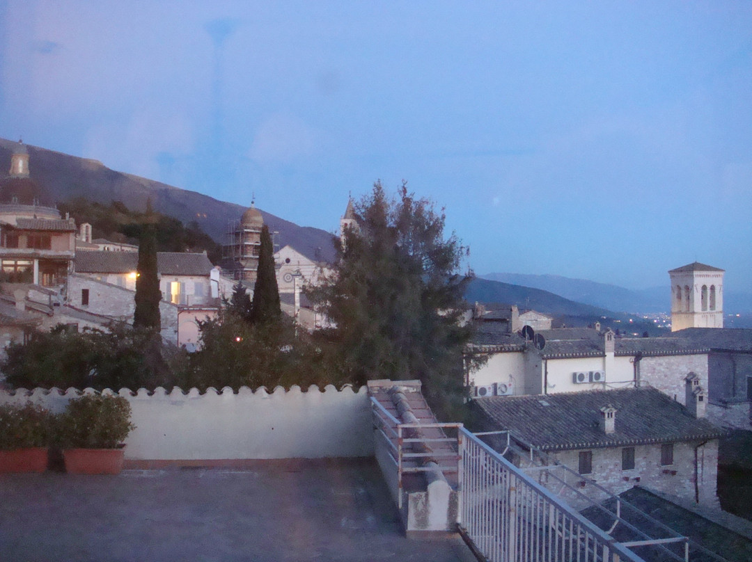 安伯拉酒店主图