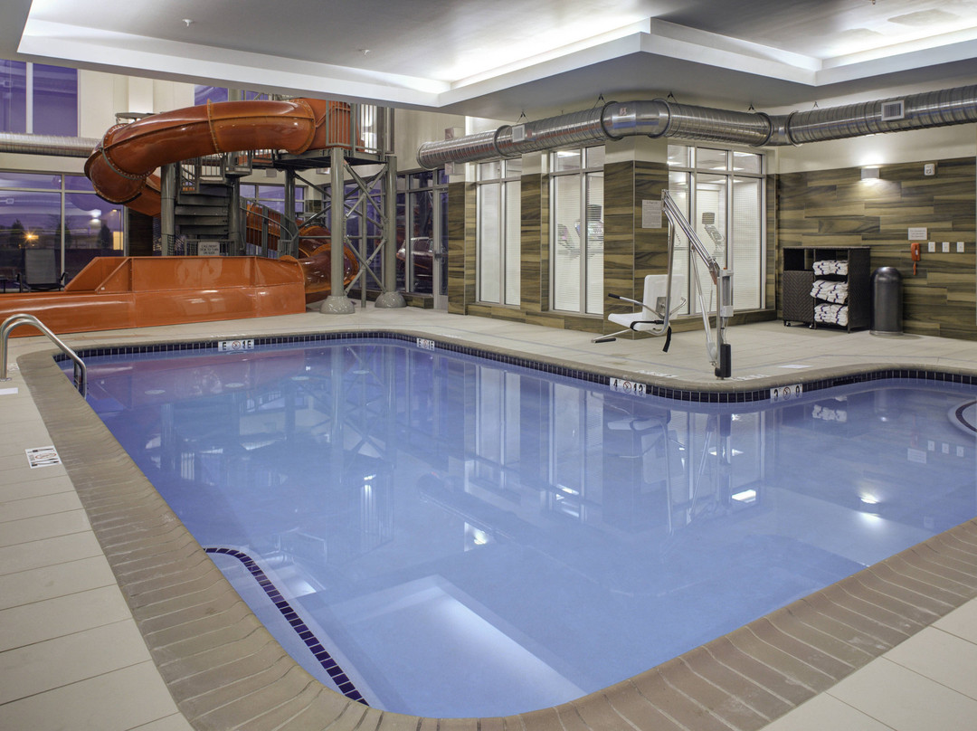 Fairfield Inn & Suites Allentown West主图