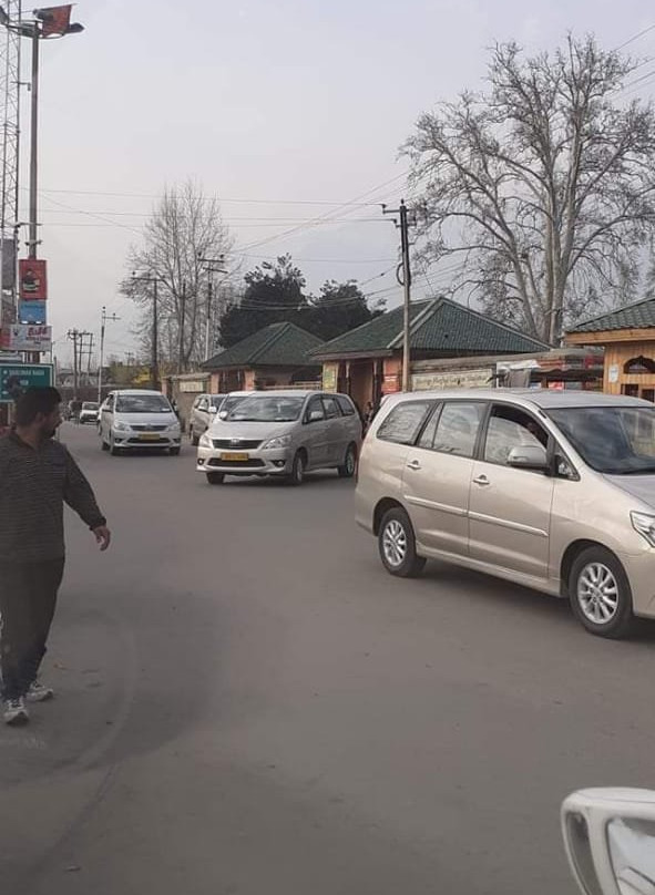 Kashmir Transporter-斯利那加必去景点