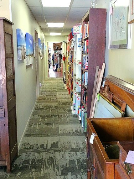 Blue Moon Antique Mall-彭萨科拉必去景点
