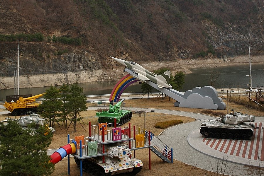 华川郡旅游景点-Peace Dam - Hwacheon