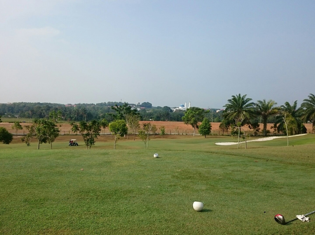 Kota Seriemas Golf & Country Club景点图片