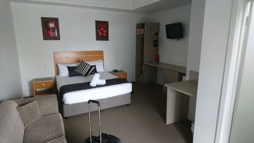 Burkes Hotel Motel主图